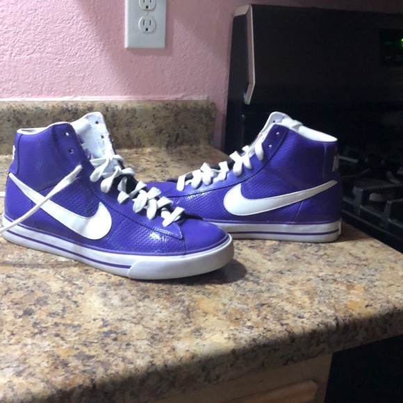 Shoes - Women’s size 10 Nike high tops